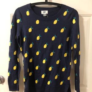 Lemon sweater